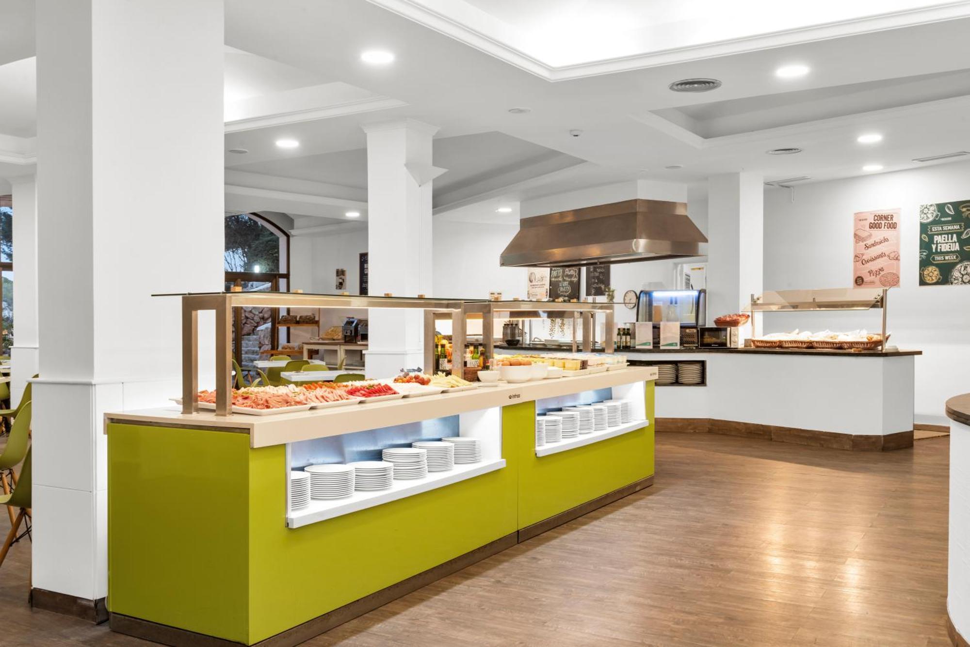 公寓奥纳卡拉皮俱乐部公寓酒店 卡拉郫 外观 照片